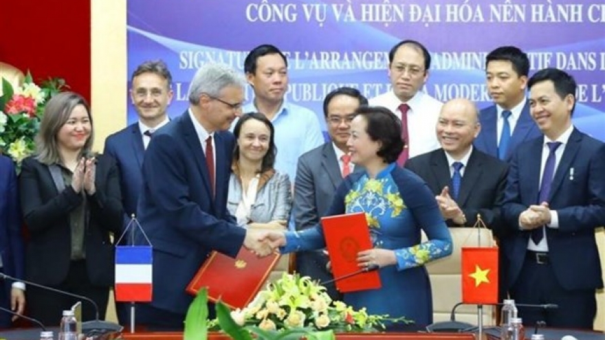 Vietnam, France step up collaboration in public services, administrative modernisation